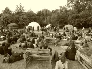 07-2015 Festival Airvault criees publiques (000)